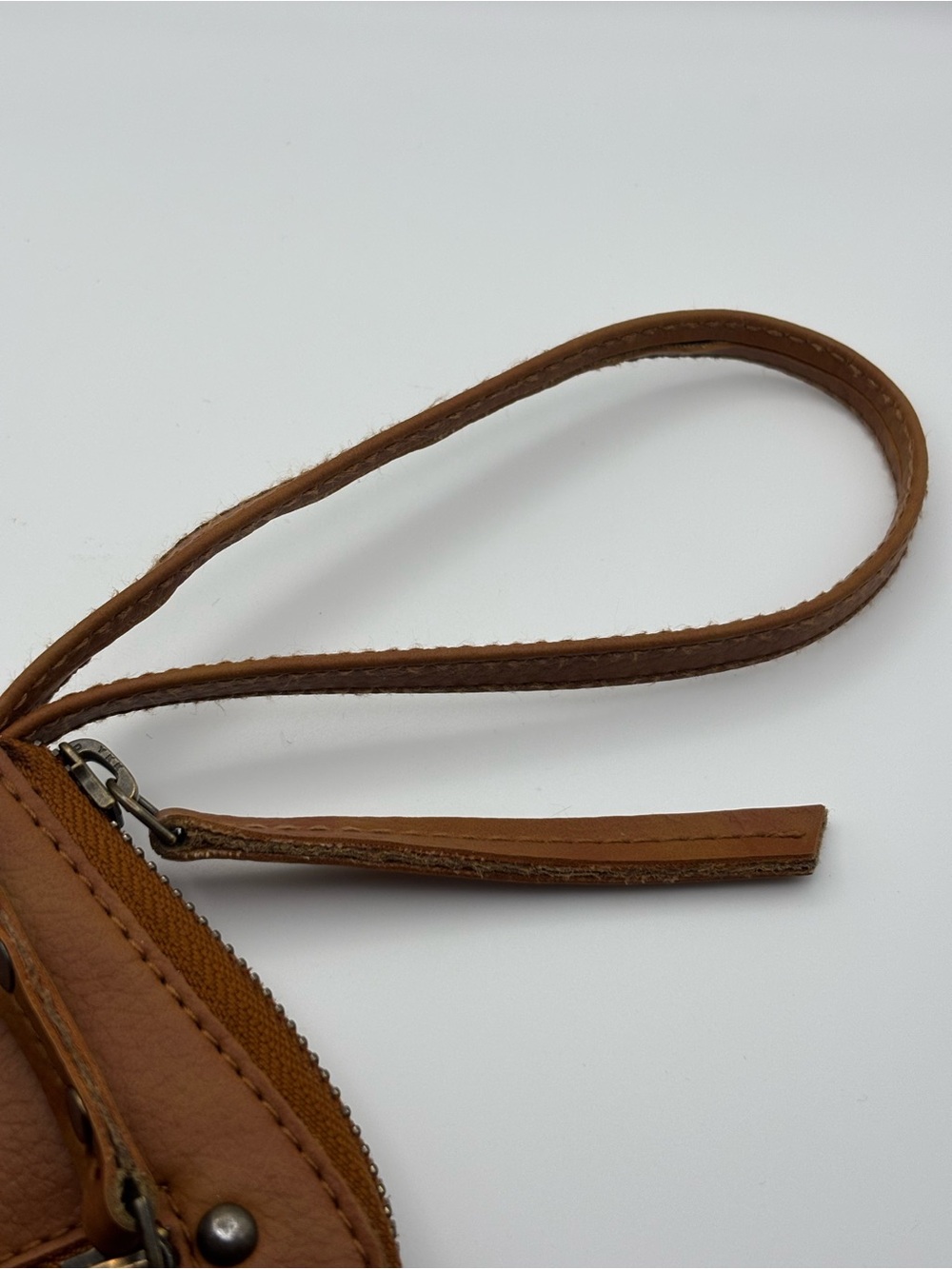 Free People Brown Distressed Vegan Leather Zipper Wristlet zip-around Wallet - Picture 6 of 6